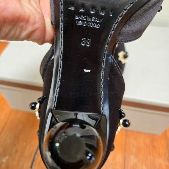 Marni Scarpa Orb Floral Mary Jane Heels â Size 39 â With Box & Accessories - Picture 6 of 9